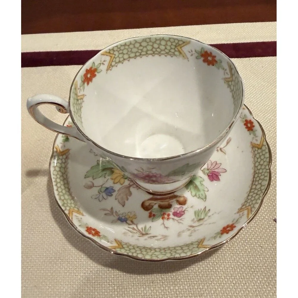 Collection of Vintage Tuscan Fine Bone China - 2 Tea Cups 2 Bowl 6 Plates